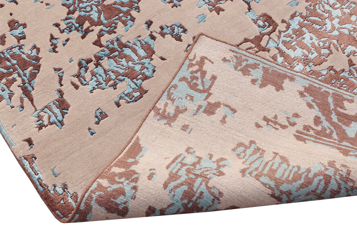 Handknotted Modern