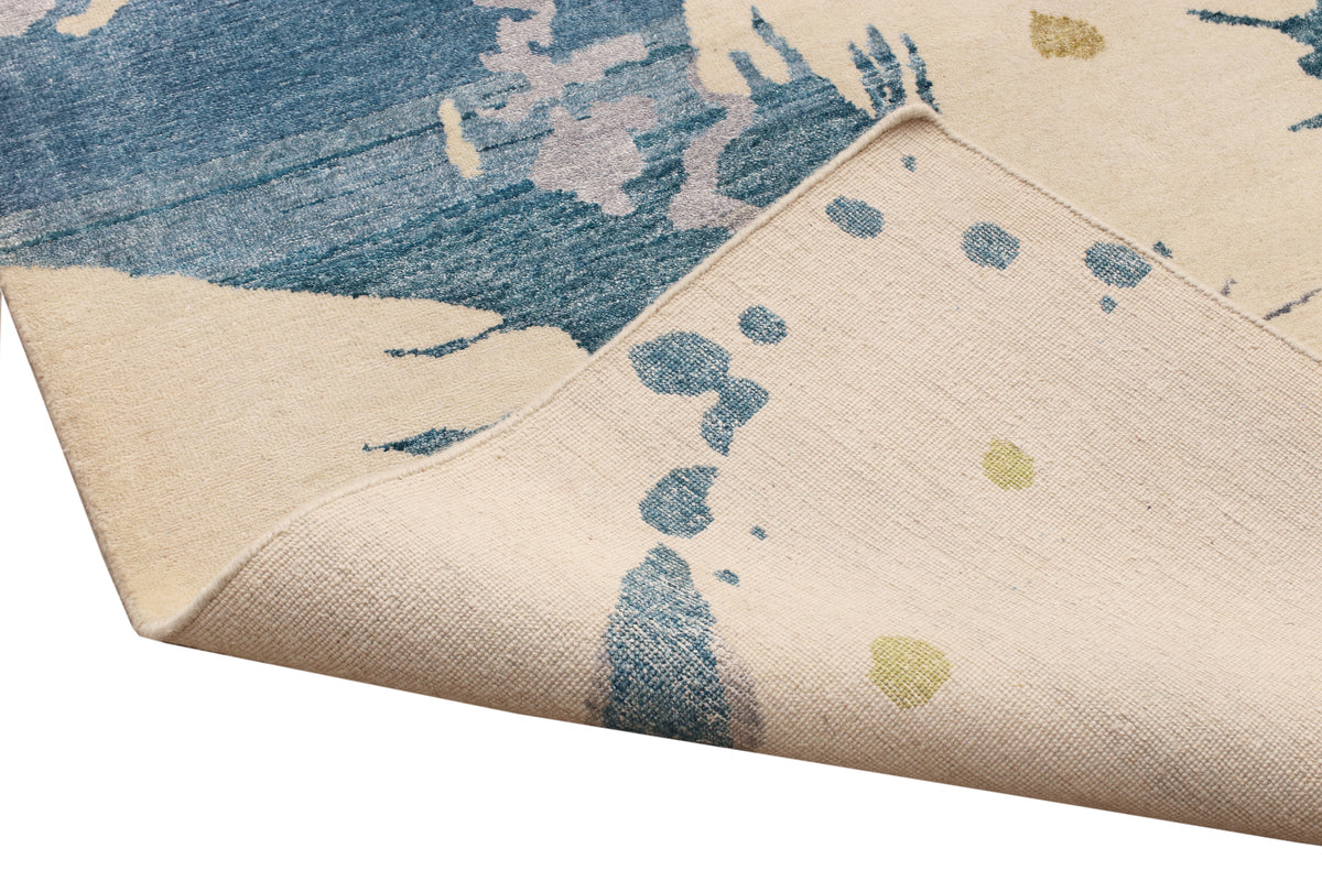 Handknotted Modern