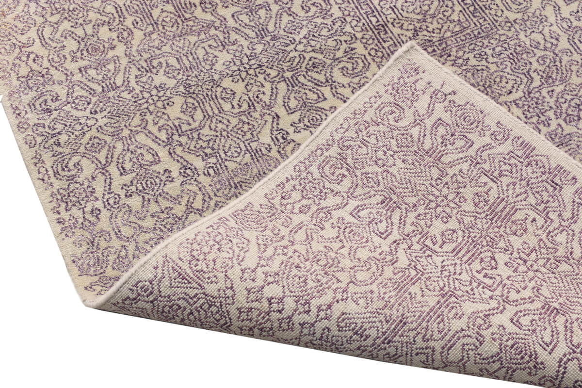 Handknotted Modern