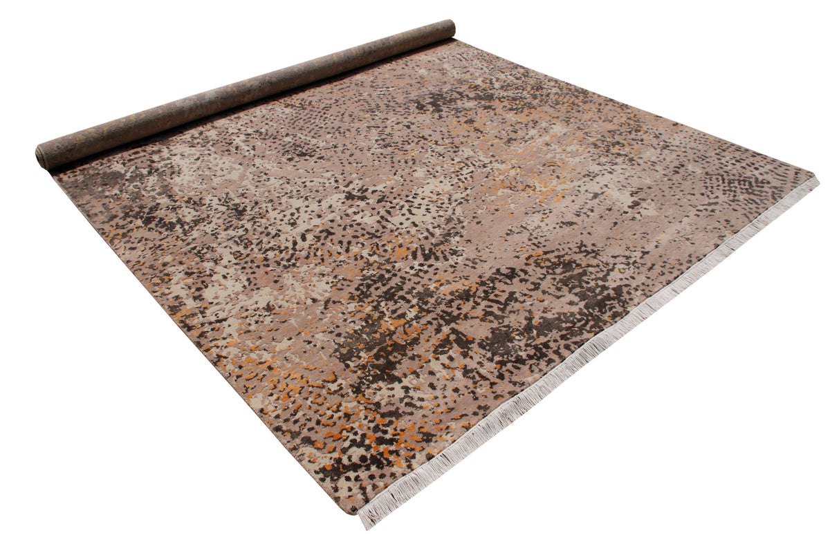Handknotted Modern