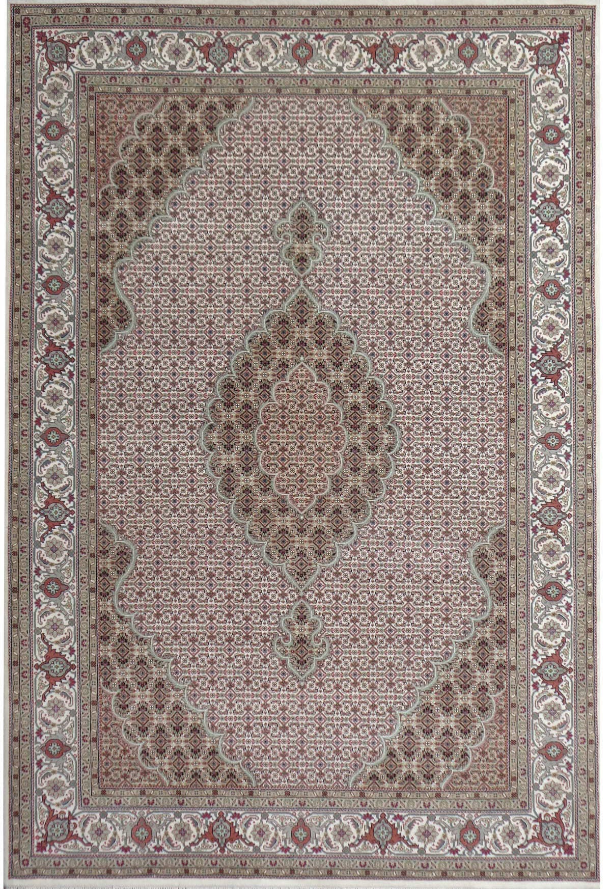 Handknotted Traditional