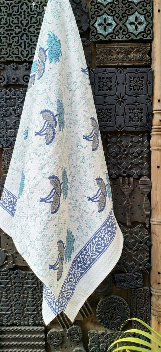 Unisex Multi Printed Bath Towel (white & blue color floral pattern)